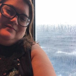 Meet your Posher, Ada